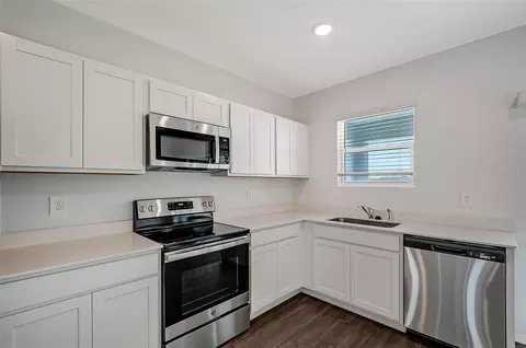 Kitchen - 13028 Sassafras Trl, Parrish, FL 34219 photo 2 of 2