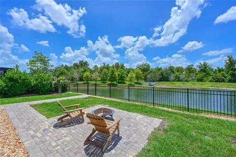 Exterior - 2635 Greenleaf Ter, Parrish, FL 34219 photo 2 of 8