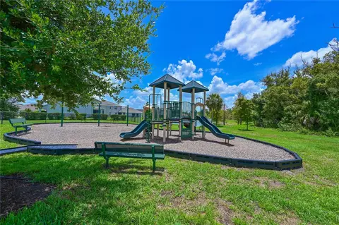 View/Area - 2635 Greenleaf Ter, Parrish, FL 34219 photo 3 of 4
