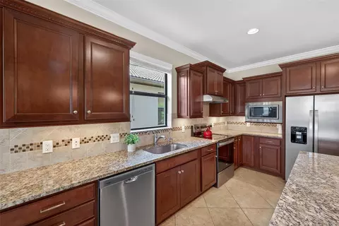 Kitchen - 5979 Prosperity Ln, Immokalee, FL 34142 photo 2 of 6