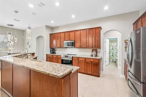 Kitchen - 5319 120th Ave E, Parrish, FL 34219 photo 1 of 4