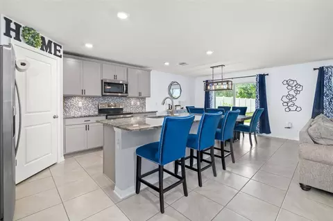 Kitchen - 17315 Wheatberry Blvd, Parrish, FL 34219 photo 5 of 7
