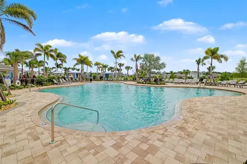 Exterior - 17315 Wheatberry Blvd, Parrish, FL 34219 photo 10 of 11