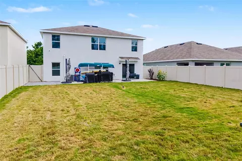 Exterior - 17315 Wheatberry Blvd, Parrish, FL 34219 photo 2 of 11