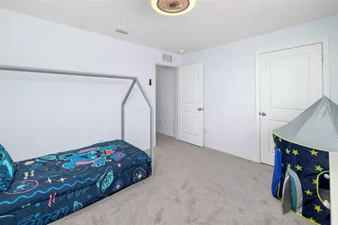 Bedroom - 17315 Wheatberry Blvd, Parrish, FL 34219 photo 4 of 7