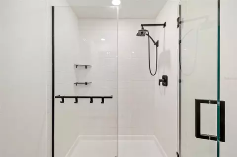 Bath - 17315 Wheatberry Blvd, Parrish, FL 34219 photo 5 of 5
