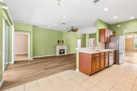 Living - 10448 48th Ct E, Parrish, FL 34219 photo 3 of 6