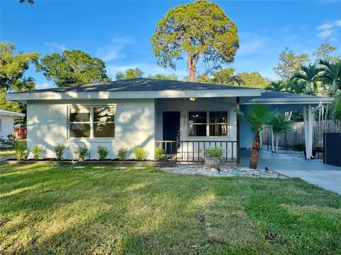4722 Stevens Dr, Sarasota, FL 34234