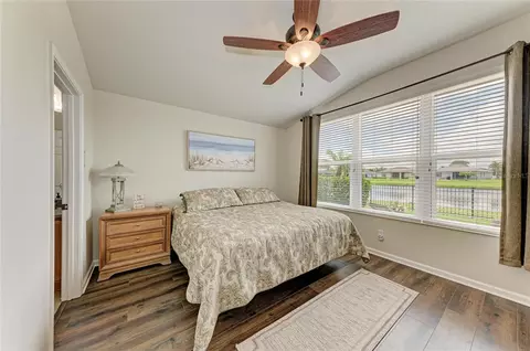 Bedroom - 5706 106th Ave E, Parrish, FL 34219 photo 1 of 5