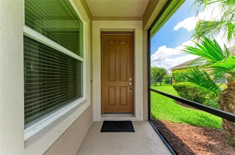 Exterior - 5706 106th Ave E, Parrish, FL 34219 photo 4 of 12