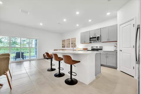 Kitchen - 16632 Bergamo Pl, Bradenton, FL 34211 photo 1 of 7