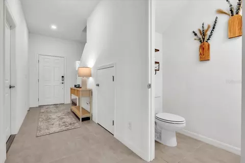 Entry Way - 16632 Bergamo Pl, Bradenton, FL 34211 photo 6 of 7