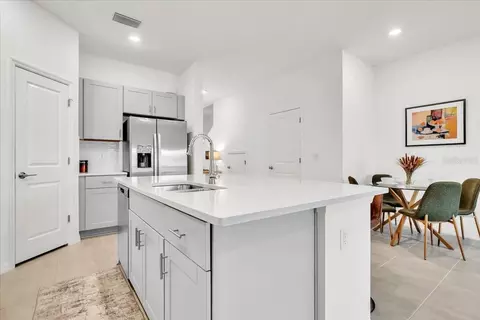 Kitchen - 16632 Bergamo Pl, Bradenton, FL 34211 photo 6 of 7