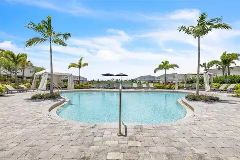 Exterior - 16632 Bergamo Pl, Bradenton, FL 34211 photo 7 of 14