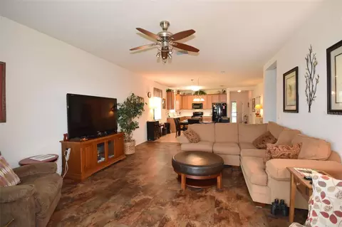 Living - 11223 82nd St E, Parrish, FL 34219 photo 2 of 3
