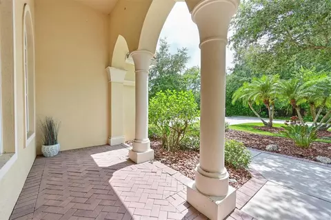 Exterior - 10622 Conch Shell Ter, Bradenton, FL 34212 photo 8 of 15