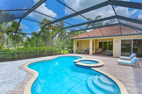 Exterior - 10622 Conch Shell Ter, Bradenton, FL 34212 photo 7 of 15
