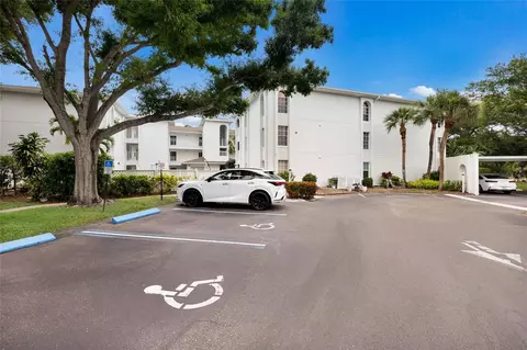 6304 Pointe West Blvd #A310, Bradenton, FL 34209