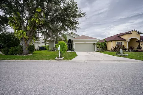 Exterior - 3628 101st Ave E, Parrish, FL 34219 photo 3 of 8