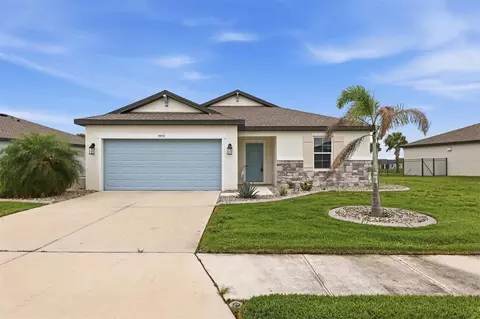 Exterior - 9959 Last Light Gln, Parrish, FL 34219 photo 2 of 6