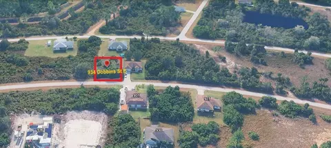 934 Dobbins St E, Lehigh Acres, FL 33974