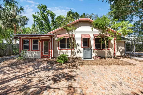 1743 8th St, Sarasota, FL 34236