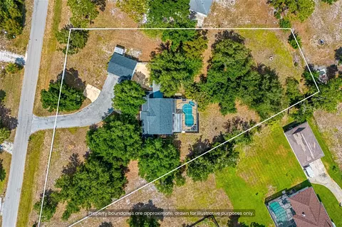 1350 Mustang St, Nokomis, FL 34275