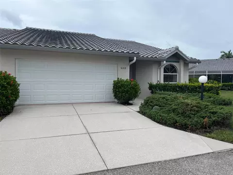 5368 Kelly Dr #17, Sarasota, FL 34233