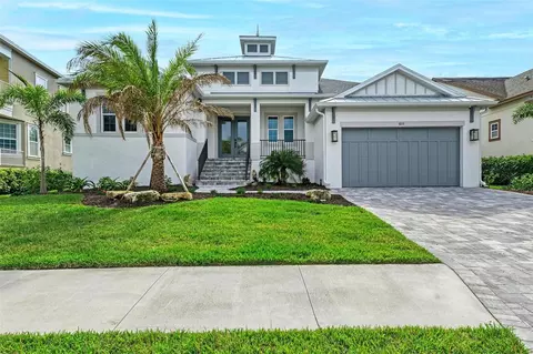 8211 37th Avenue Cir W, Bradenton, FL 34209