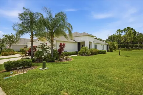 Exterior - 4504 Deep Creek Ter, Parrish, FL 34219 photo 2 of 9
