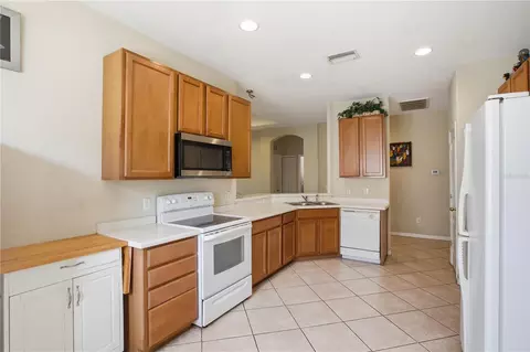 Kitchen - 12512 23rd St E, Parrish, FL 34219 photo 3 of 5