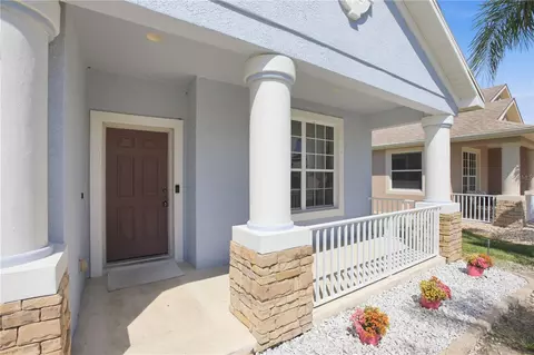 Exterior - 12512 23rd St E, Parrish, FL 34219 photo 3 of 10