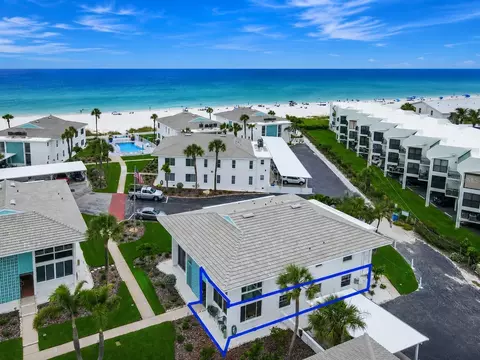 5400 Gulf Dr #18, Holmes Beach, FL 34217