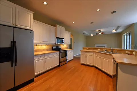 Kitchen - 2509 155th Ave E, Parrish, FL 34219 photo 1 of 2