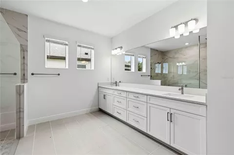 Bath - 3685 142nd Ter E, Parrish, FL 34219 photo 2 of 5