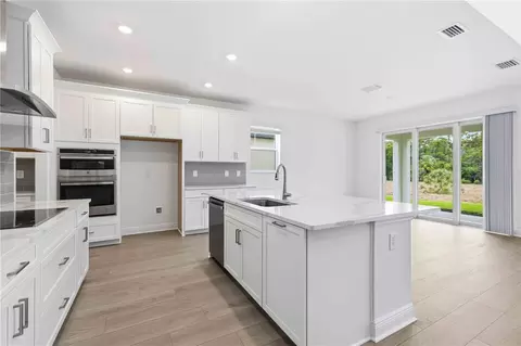 Kitchen - 3685 142nd Ter E, Parrish, FL 34219 photo 1 of 6