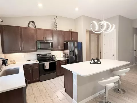 Kitchen - 12055 Forest Manor Ln, Seffner, FL 33584 photo 1 of 4