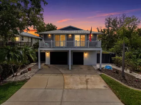 Exterior - 2811 Avenue C, Holmes Beach, FL 34217 photo 11 of 11