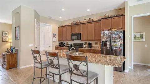 Kitchen - 13515 22nd Ct E, Parrish, FL 34219 photo 2 of 4