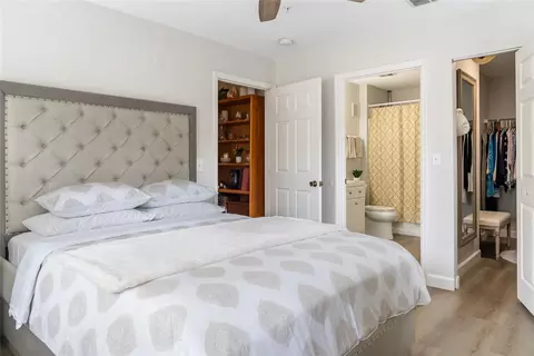 Bedroom - 8933 Manor Loop #104, Bradenton, FL 34202 photo 3 of 5