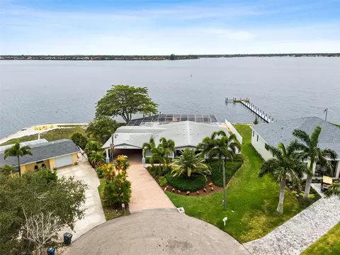 604 Poinsettia Ave, Ellenton, FL 34222