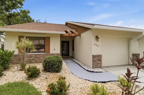 442 Pendleton Dr, Venice, FL 34292