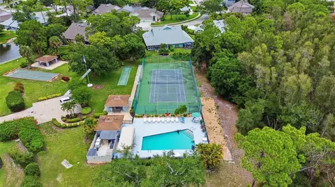 View/Area - 442 Pendleton Dr, Venice, FL 34292 photo 6 of 7
