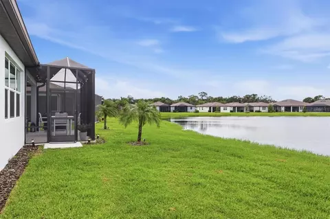 Exterior - 9350 Ballaster Pointe Loop, Parrish, FL 34219 photo 9 of 13