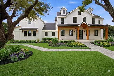 639 Oakford Rd, Sarasota, FL 34240