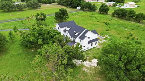 639 Oakford Rd, Sarasota, FL 34240