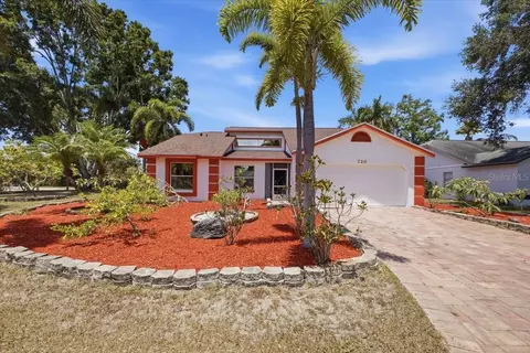 720 50th St E, Bradenton, FL 34208