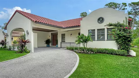 360 N Point Rd, Osprey, FL 34229