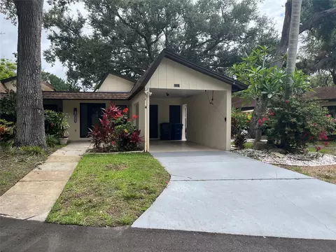 2227 Circlewood Dr #52, Sarasota, FL 34231