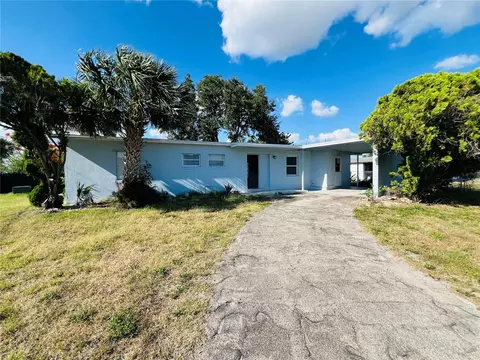 21098 Glendale Ave, Port Charlotte, FL 33952